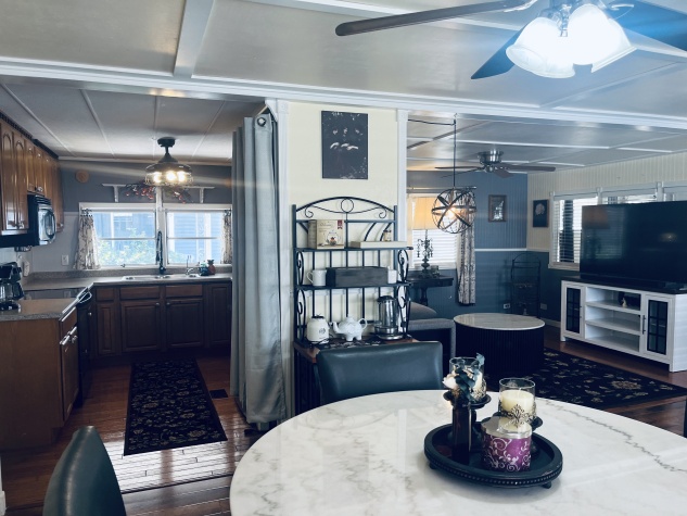 2550 State Route 580, Lot 405, Clearwater, Florida 33761, 2 Bedrooms Bedrooms, ,2 BathroomsBathrooms,55-Plus Mobile Home,For Sale,State Route 580, Lot 405,4653