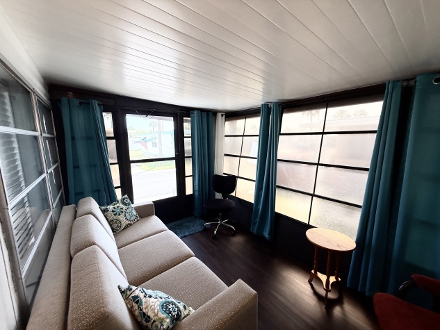 528 Parakeet Ln, Largo, Florida 33770, 1 Bedroom Bedrooms, ,1 BathroomBathrooms,55-Plus Mobile Home,For Sale,Parakeet Ln,4654