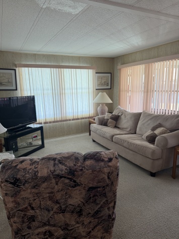 32 Deer Ln, Englewood, Florida 34233, 2 Bedrooms Bedrooms, ,2 BathroomsBathrooms,55-Plus Mobile Home,For Sale,Deer Ln,4658