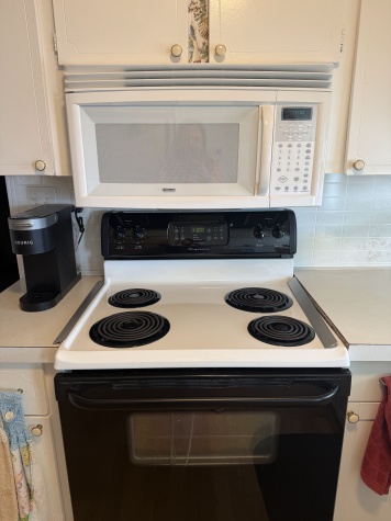 32 Deer Ln, Englewood, Florida 34233, 2 Bedrooms Bedrooms, ,2 BathroomsBathrooms,55-Plus Mobile Home,For Sale,Deer Ln,4658