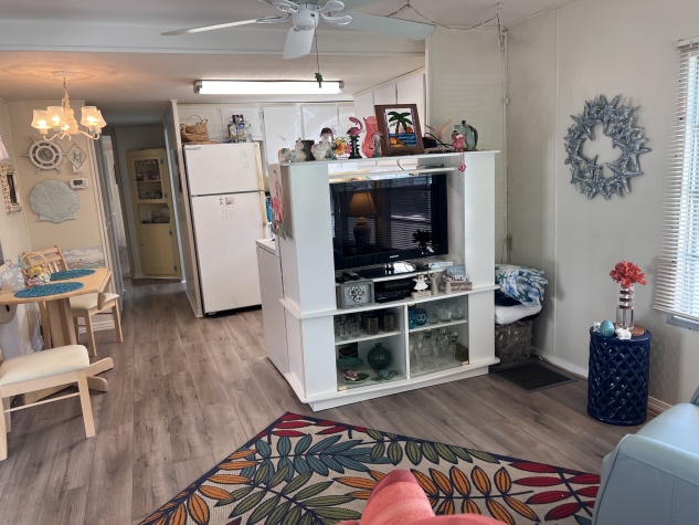 7020 Captain Kidd, Lot 4, Sarasota, Florida 34231, 2 Bedrooms Bedrooms, ,1.5 BathroomsBathrooms,55-Plus Mobile Home,For Sale,Captain Kidd, Lot 4,4667
