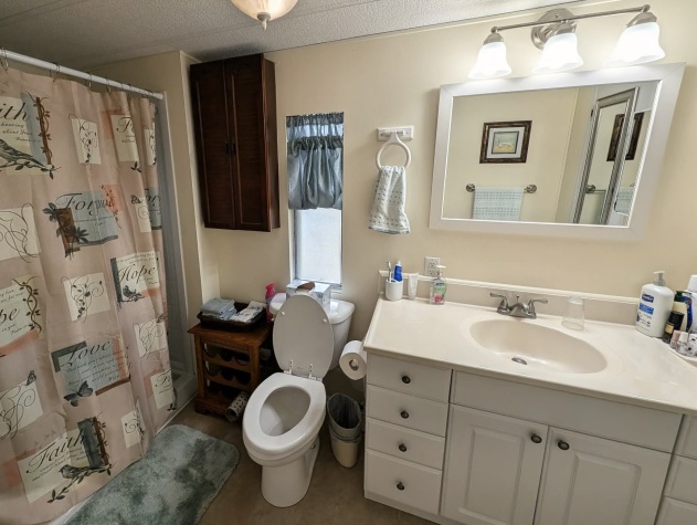 2507 Scuttlebutt Loop, Lot 335, Ruskin, Florida 33570, 2 Bedrooms Bedrooms, ,2 BathroomsBathrooms,55-Plus Mobile Home,For Sale,Scuttlebutt Loop, Lot 335,4668