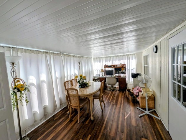 2507 Scuttlebutt Loop, Lot 335, Ruskin, Florida 33570, 2 Bedrooms Bedrooms, ,2 BathroomsBathrooms,55-Plus Mobile Home,For Sale,Scuttlebutt Loop, Lot 335,4668