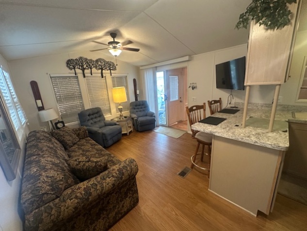 8225 Arevee Dr, Lot 178, New Port Richey, Florida 34653, 1 Bedroom Bedrooms, ,2 BathroomsBathrooms,55-Plus Mobile Home,For Sale,Arevee Dr, Lot 178,4669