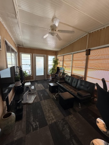 7001 142nd Ave N, Lot 15, Largo, Florida 33771, 2 Bedrooms Bedrooms, ,2 BathroomsBathrooms,55-Plus Mobile Home,For Sale,142nd Ave N, Lot 15,4670