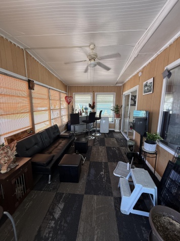 7001 142nd Ave N, Lot 15, Largo, Florida 33771, 2 Bedrooms Bedrooms, ,2 BathroomsBathrooms,55-Plus Mobile Home,For Sale,142nd Ave N, Lot 15,4670