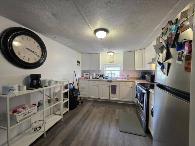 4519 Green Palm Ln, Lot 558, Tampa, Florida 33610, 3 Bedrooms Bedrooms, ,2 BathroomsBathrooms,All - Age Mobile Home,For Sale,Green Palm Ln, Lot 558,4675