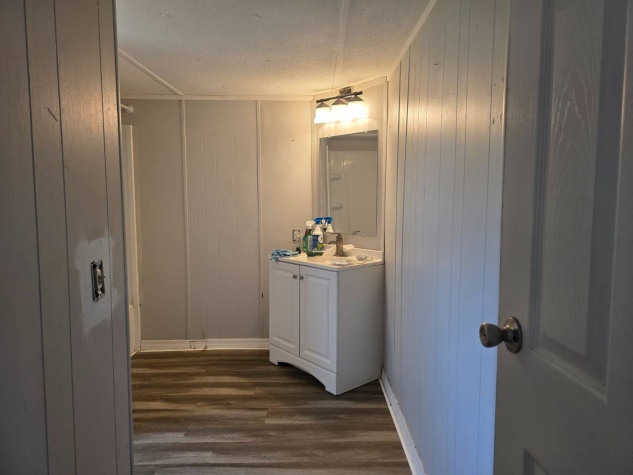 4519 Green Palm Ln, Lot 558, Tampa, Florida 33610, 3 Bedrooms Bedrooms, ,2 BathroomsBathrooms,All - Age Mobile Home,For Sale,Green Palm Ln, Lot 558,4675