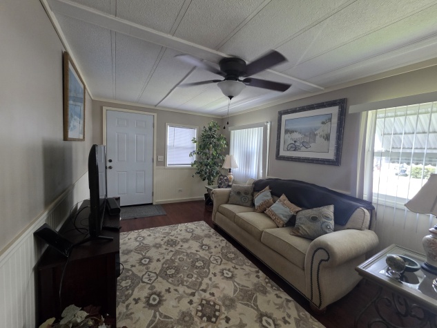 620 Mario Trl, Lakeland, Florida 33803, 2 Bedrooms Bedrooms, ,2 BathroomsBathrooms,55-Plus Mobile Home,For Sale,Mario Trl,4676