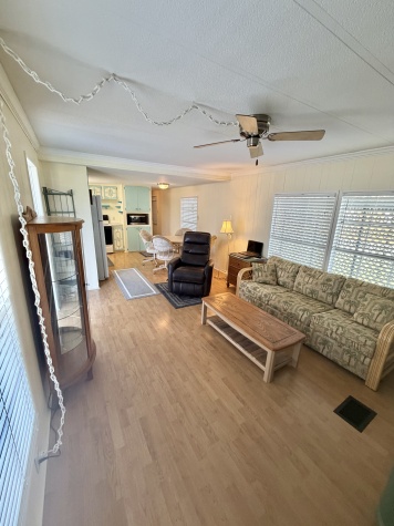 751 10th St E, Lot 153, Palmetto, Florida 34221, 2 Bedrooms Bedrooms, ,2 BathroomsBathrooms,55-Plus Mobile Home,For Sale,10th St E, Lot 153,4678