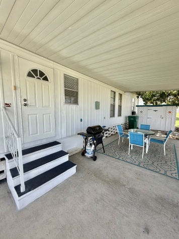 751 10th St E, Lot 310, Palmetto, Florida 34221, 2 Bedrooms Bedrooms, ,2 BathroomsBathrooms,55-Plus Mobile Home,For Sale,10th St E, Lot 310,4680