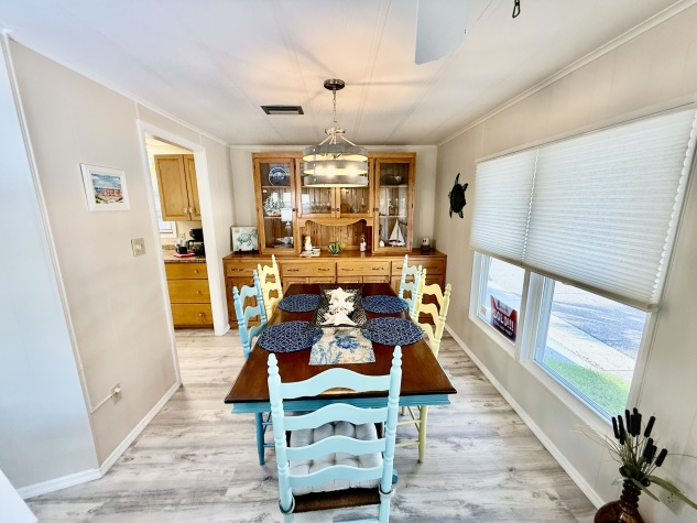 659 Poinsettia Dr, Largo, Florida 33770, 2 Bedrooms Bedrooms, ,2 BathroomsBathrooms,55-Plus Mobile Home,For Sale,Poinsettia Dr,4681