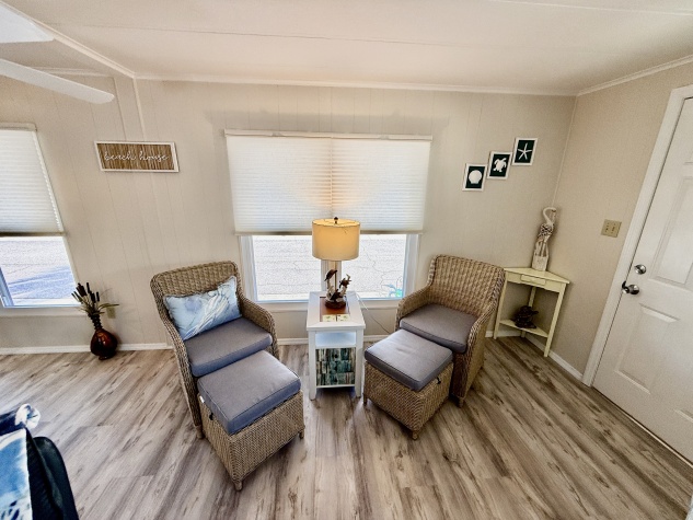 659 Poinsettia Dr, Largo, Florida 33770, 2 Bedrooms Bedrooms, ,2 BathroomsBathrooms,55-Plus Mobile Home,For Sale,Poinsettia Dr,4681