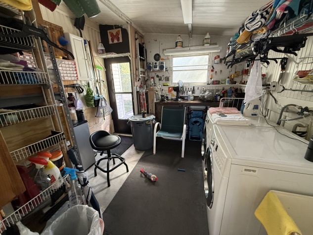 659 Poinsettia Dr, Largo, Florida 33770, 2 Bedrooms Bedrooms, ,2 BathroomsBathrooms,55-Plus Mobile Home,For Sale,Poinsettia Dr,4681