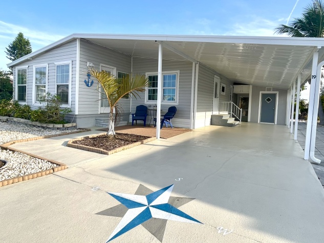 3901 71st Street West, Lot 19, Bradenton, Florida 34209, 2 Bedrooms Bedrooms, ,2 BathroomsBathrooms,55-Plus Mobile Home,For Sale,71st Street West, Lot 19,4682