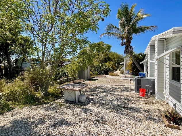 3901 71st Street West, Lot 19, Bradenton, Florida 34209, 2 Bedrooms Bedrooms, 2 Rooms Rooms,55-Plus Mobile Home,For Sale,71st Street West, Lot 19,4682