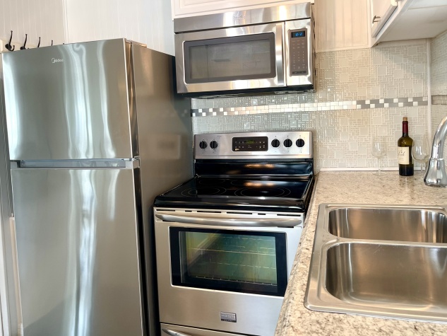 3901 71st Street West, Lot 19, Bradenton, Florida 34209, 2 Bedrooms Bedrooms, ,2 BathroomsBathrooms,55-Plus Mobile Home,For Sale,71st Street West, Lot 19,4682