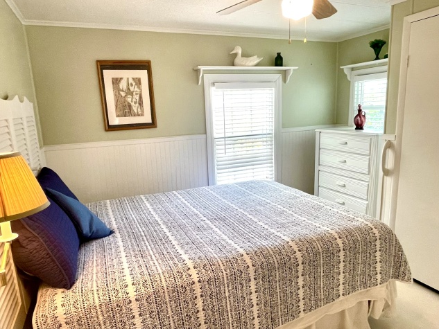 3901 71st Street West, Lot 19, Bradenton, Florida 34209, 2 Bedrooms Bedrooms, ,2 BathroomsBathrooms,55-Plus Mobile Home,For Sale,71st Street West, Lot 19,4682