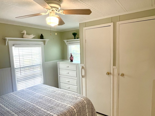 3901 71st Street West, Lot 19, Bradenton, Florida 34209, 2 Bedrooms Bedrooms, ,2 BathroomsBathrooms,55-Plus Mobile Home,For Sale,71st Street West, Lot 19,4682