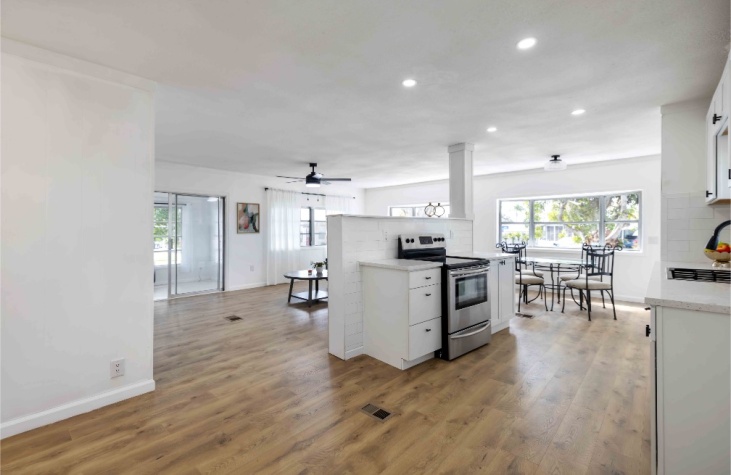 500 Marlin Ln, Ellenton, Florida 34222, 2 Bedrooms Bedrooms, ,2 BathroomsBathrooms,55-Plus Mobile Home,For Sale,Marlin Ln,4685