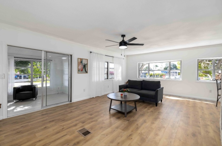 500 Marlin Ln, Ellenton, Florida 34222, 2 Bedrooms Bedrooms, ,2 BathroomsBathrooms,55-Plus Mobile Home,For Sale,Marlin Ln,4685