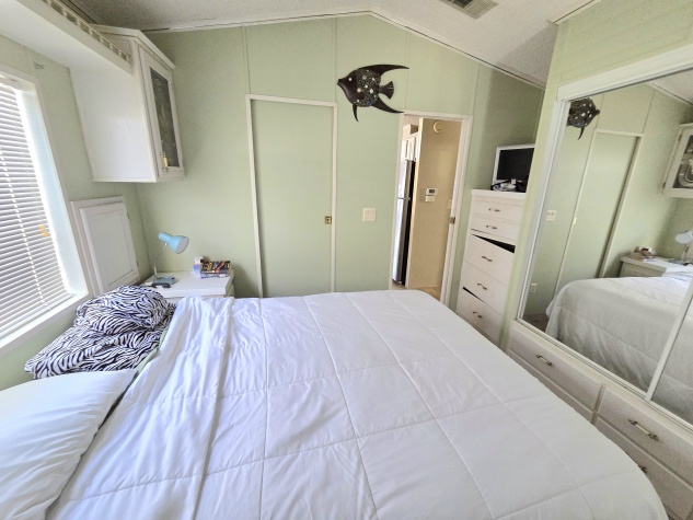 Kay Road 800, Bradenton, Florida 34212, 2 Bedrooms Bedrooms, ,1 BathroomBathrooms,All - Age Mobile Home,For Sale,800,1127,4692