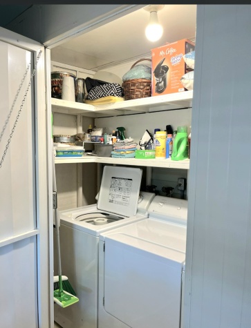 Kay Road 800, Bradenton, Florida 34212, 2 Bedrooms Bedrooms, ,1 BathroomBathrooms,All - Age Mobile Home,For Sale,800,1127,4692