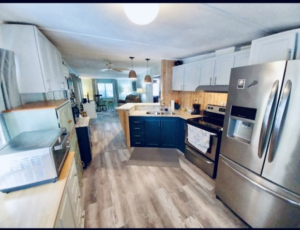 2701 34th Street North, Lot 554, St. Petersburg, Florida 33713, 2 Bedrooms Bedrooms, ,1 BathroomBathrooms,55-Plus Mobile Home,For Sale,34th Street North, Lot 554,4693