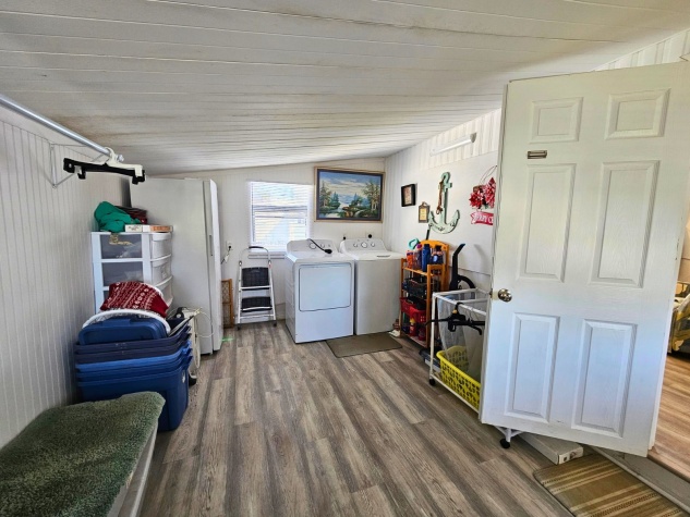 3701 14th St W, Lot 94, Bradenton, Florida 34205, 1 Bedroom Bedrooms, ,1 BathroomBathrooms,55-Plus Mobile Home,For Sale,14th St W, Lot 94,4699