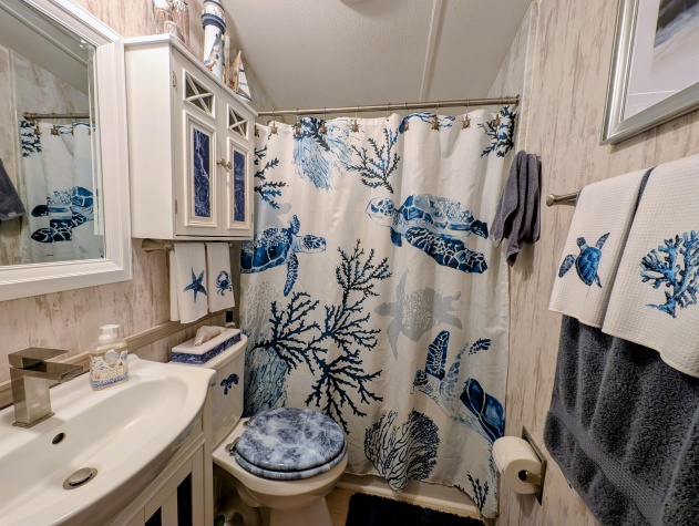 2206 Chaney Dr, Lot 442, Ruskin, Florida 33570, 2 Bedrooms Bedrooms, ,1.5 BathroomsBathrooms,55-Plus Mobile Home,For Sale,Chaney Dr, Lot 442,4701