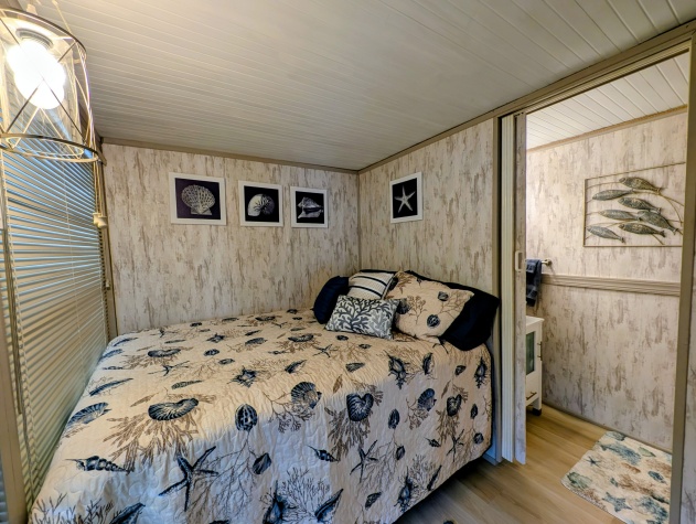 2206 Chaney Dr, Lot 442, Ruskin, Florida 33570, 2 Bedrooms Bedrooms, ,1.5 BathroomsBathrooms,55-Plus Mobile Home,For Sale,Chaney Dr, Lot 442,4701