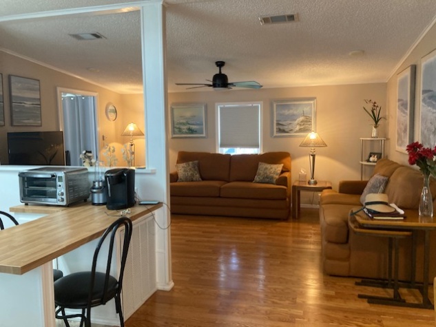 83 Imperial Drive, Lakeland, Florida 33815, 2 Bedrooms Bedrooms, ,2 BathroomsBathrooms,55-Plus Mobile Home,For Sale,Imperial Drive,4703