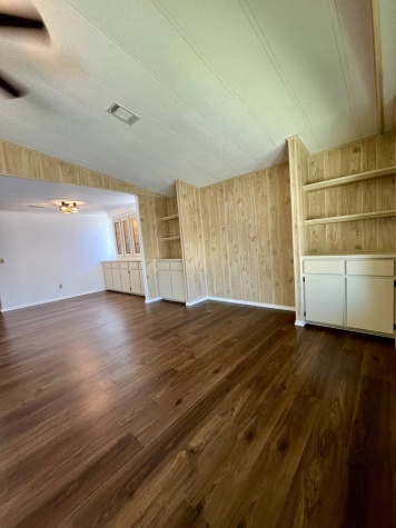 5700 Bayshore Rd, Lot 538, Palmetto, Florida 34221, 2 Bedrooms Bedrooms, ,2 BathroomsBathrooms,55-Plus Mobile Home,For Sale,Bayshore Rd, Lot 538,4707