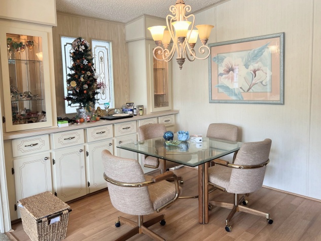 5718 Seven Oaks Dr, Lot 83, Sarasota, Florida 34241, 2 Bedrooms Bedrooms, ,2 BathroomsBathrooms,55-Plus Mobile Home,For Sale,Seven Oaks Dr, Lot 83,4722