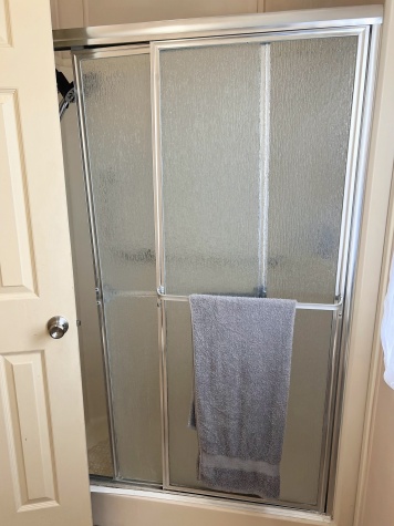 5718 Seven Oaks Dr, Lot 83, Sarasota, Florida 34241, 2 Bedrooms Bedrooms, ,2 BathroomsBathrooms,55-Plus Mobile Home,For Sale,Seven Oaks Dr, Lot 83,4722