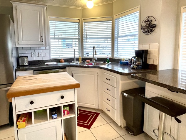 8710 26th Ave E, Palmetto, Florida 34221, 2 Bedrooms Bedrooms, ,2 BathroomsBathrooms,55-Plus Mobile Home,For Sale,26th Ave E,4725