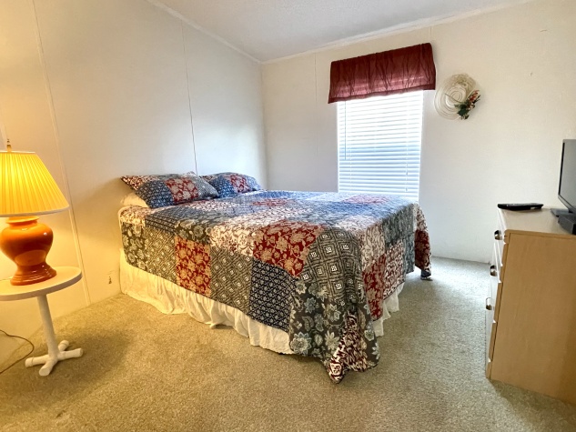 8710 26th Ave E, Palmetto, Florida 34221, 2 Bedrooms Bedrooms, ,2 BathroomsBathrooms,55-Plus Mobile Home,For Sale,26th Ave E,4725