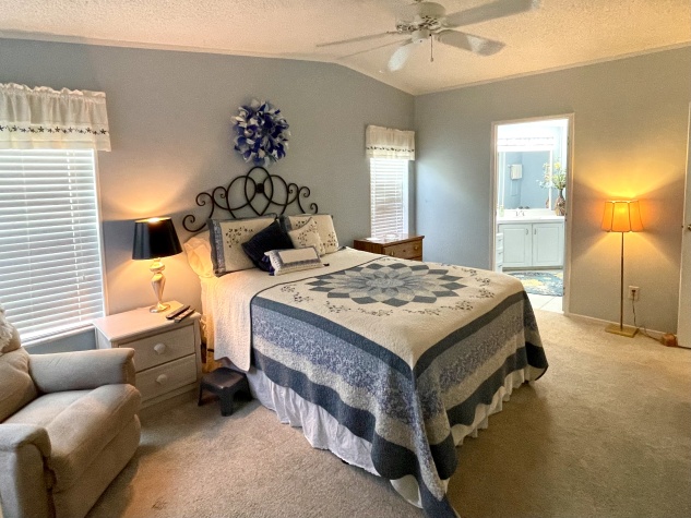 8710 26th Ave E, Palmetto, Florida 34221, 2 Bedrooms Bedrooms, ,2 BathroomsBathrooms,55-Plus Mobile Home,For Sale,26th Ave E,4725