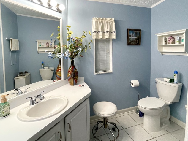 8710 26th Ave E, Palmetto, Florida 34221, 2 Bedrooms Bedrooms, ,2 BathroomsBathrooms,55-Plus Mobile Home,For Sale,26th Ave E,4725