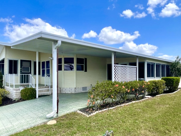 8710 26th Ave E, Palmetto, Florida 34221, 2 Bedrooms Bedrooms, ,2 BathroomsBathrooms,55-Plus Mobile Home,For Sale,26th Ave E,4725