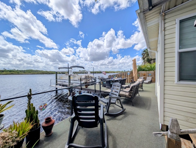 2704 Muddy Creek Ln, Ruskin, Florida 33570, 2 Bedrooms Bedrooms, ,1.5 BathroomsBathrooms,All - Age Mobile Home,For Sale,Muddy Creek Ln,4726