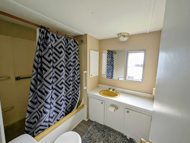 2525 Gulf City Rd, Lot 49, Ruskin, Florida 33570, 2 Bedrooms Bedrooms, ,1 BathroomBathrooms,55-Plus Mobile Home,For Sale,Gulf City Rd, Lot 49,4727