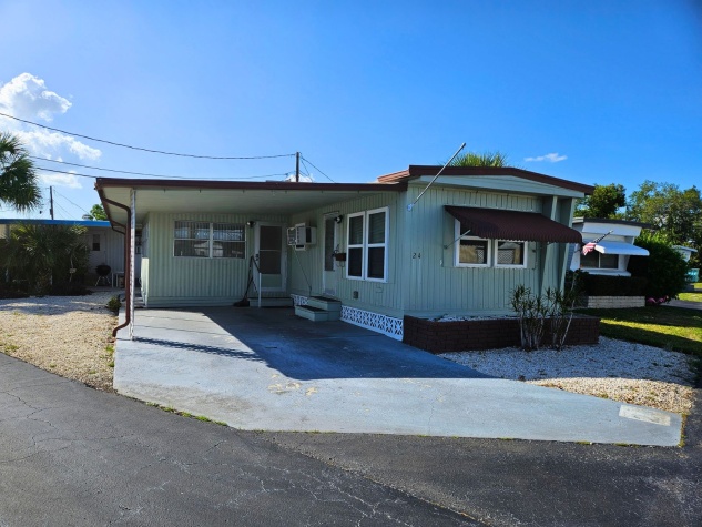 3701 14th Street West, Lot 24, Bradenton, Florida 34205, 2 Bedrooms Bedrooms, ,1 BathroomBathrooms,55-Plus Mobile Home,For Sale,14th Street West, Lot 24,4730