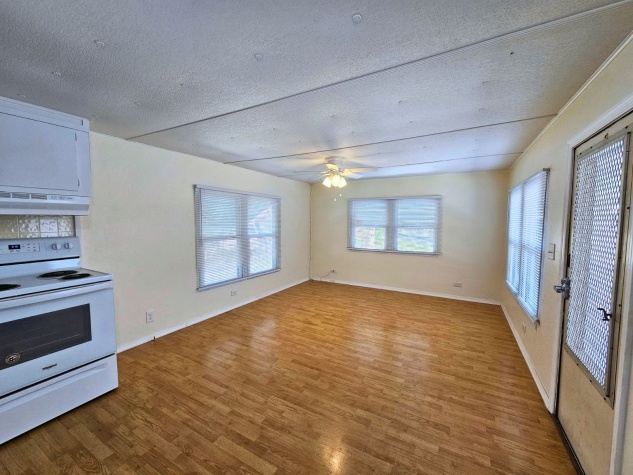 3701 14th Street West, Lot 24, Bradenton, Florida 34205, 2 Bedrooms Bedrooms, ,1 BathroomBathrooms,55-Plus Mobile Home,For Sale,14th Street West, Lot 24,4730