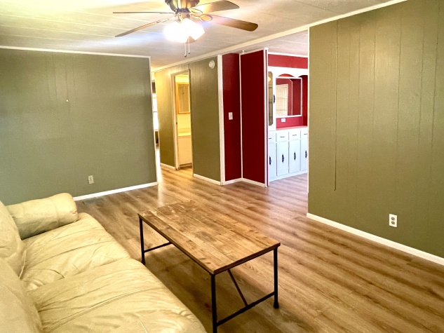 78 Pompano Dr, Ellenton, Florida 34222, 2 Bedrooms Bedrooms, ,2 BathroomsBathrooms,55-Plus Mobile Home,For Sale,Pompano Dr,4731