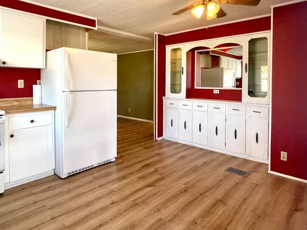 78 Pompano Dr, Ellenton, Florida 34222, 2 Bedrooms Bedrooms, ,2 BathroomsBathrooms,55-Plus Mobile Home,For Sale,Pompano Dr,4731