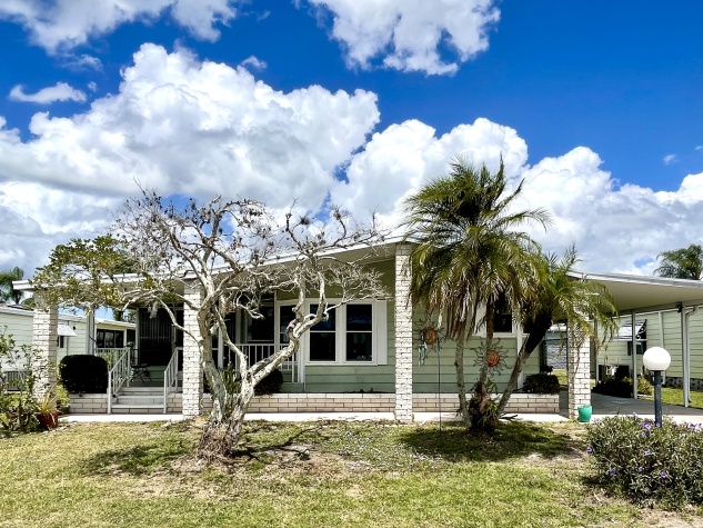 8212 Limetree Way, Ellenton, Florida 34222, 2 Bedrooms Bedrooms, ,2 BathroomsBathrooms,55-Plus Mobile Home,For Sale,Limetree Way,4734