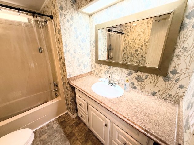 12100 Seminole Blvd, Lot 219, Largo, Florida 33778, 2 Bedrooms Bedrooms, ,2 BathroomsBathrooms,55-Plus Mobile Home,For Sale,Seminole Blvd, Lot 219,4739