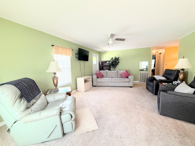 12100 Seminole Blvd, Lot 219, Largo, Florida 33778, 2 Bedrooms Bedrooms, ,2 BathroomsBathrooms,55-Plus Mobile Home,For Sale,Seminole Blvd, Lot 219,4739