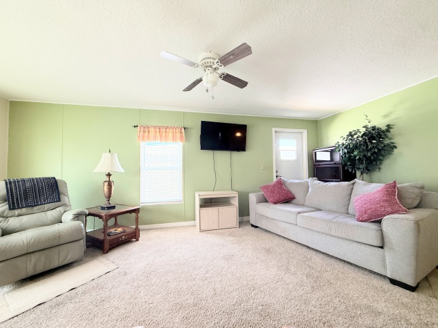 12100 Seminole Blvd, Lot 219, Largo, Florida 33778, 2 Bedrooms Bedrooms, ,2 BathroomsBathrooms,55-Plus Mobile Home,For Sale,Seminole Blvd, Lot 219,4739